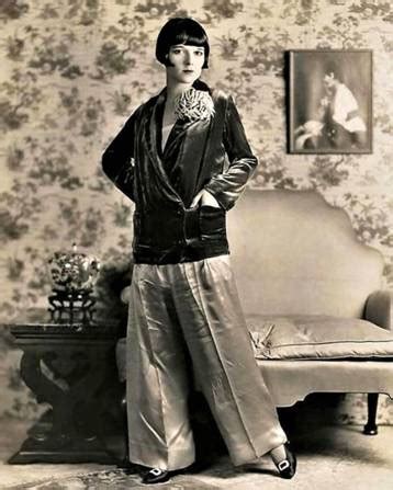 history of androgynous fashion